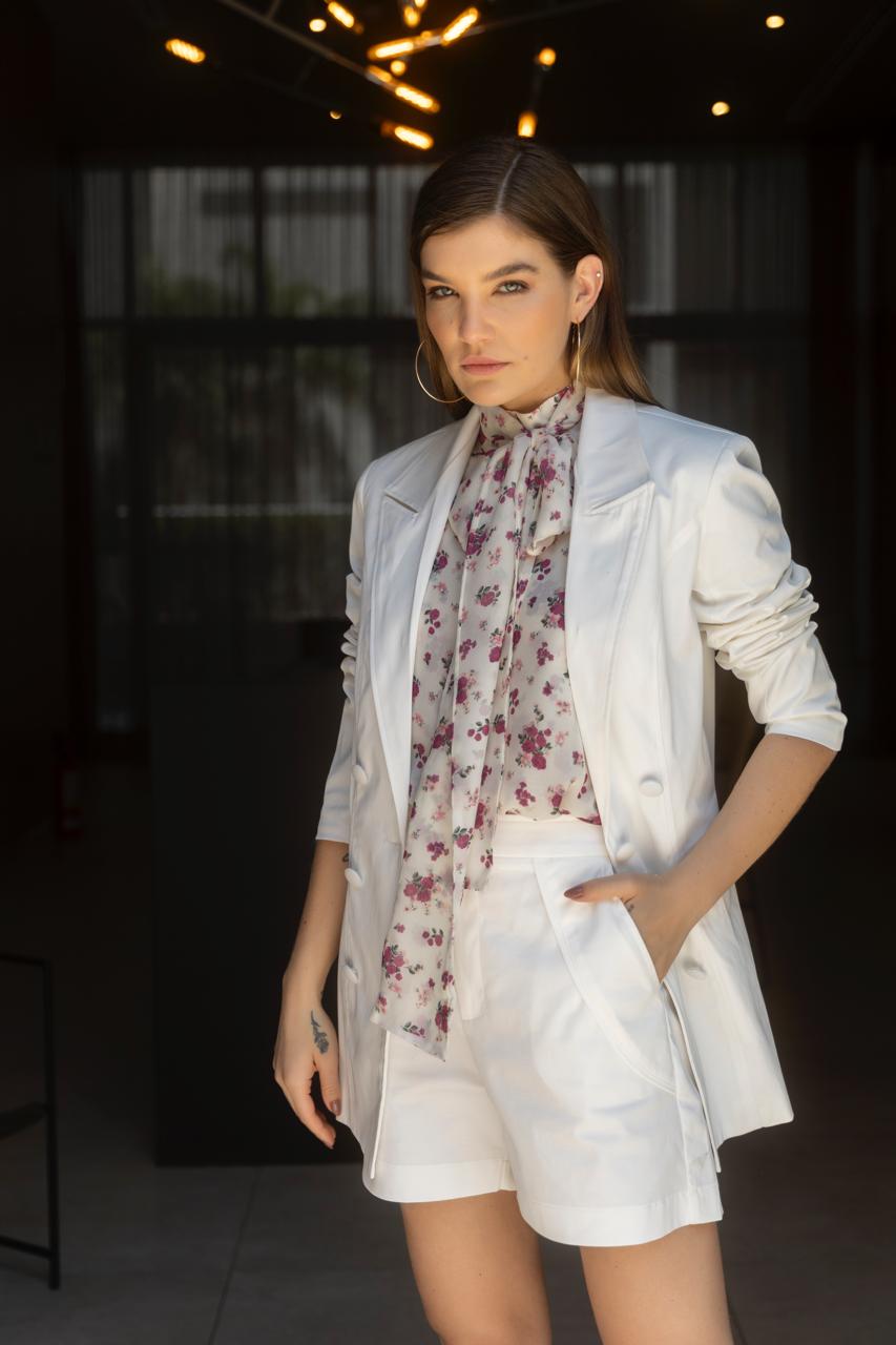 Conjunto Blazer e Shorts Ale